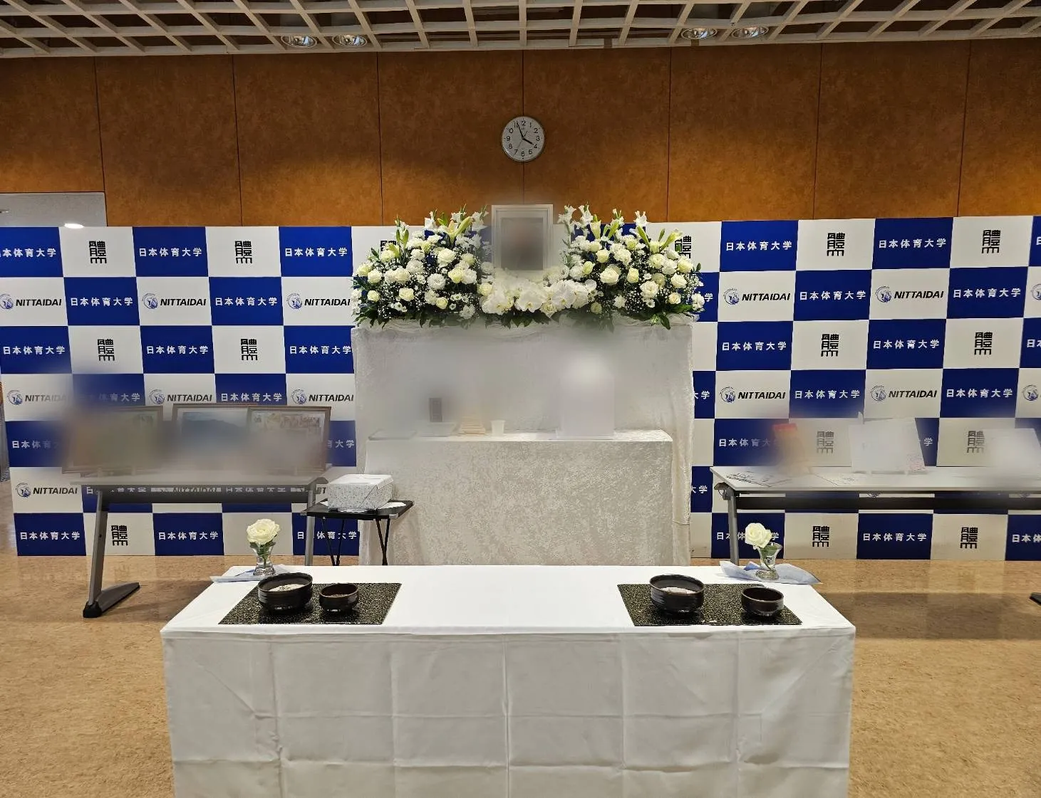 愛する母校で昔の仲間に囲まれて